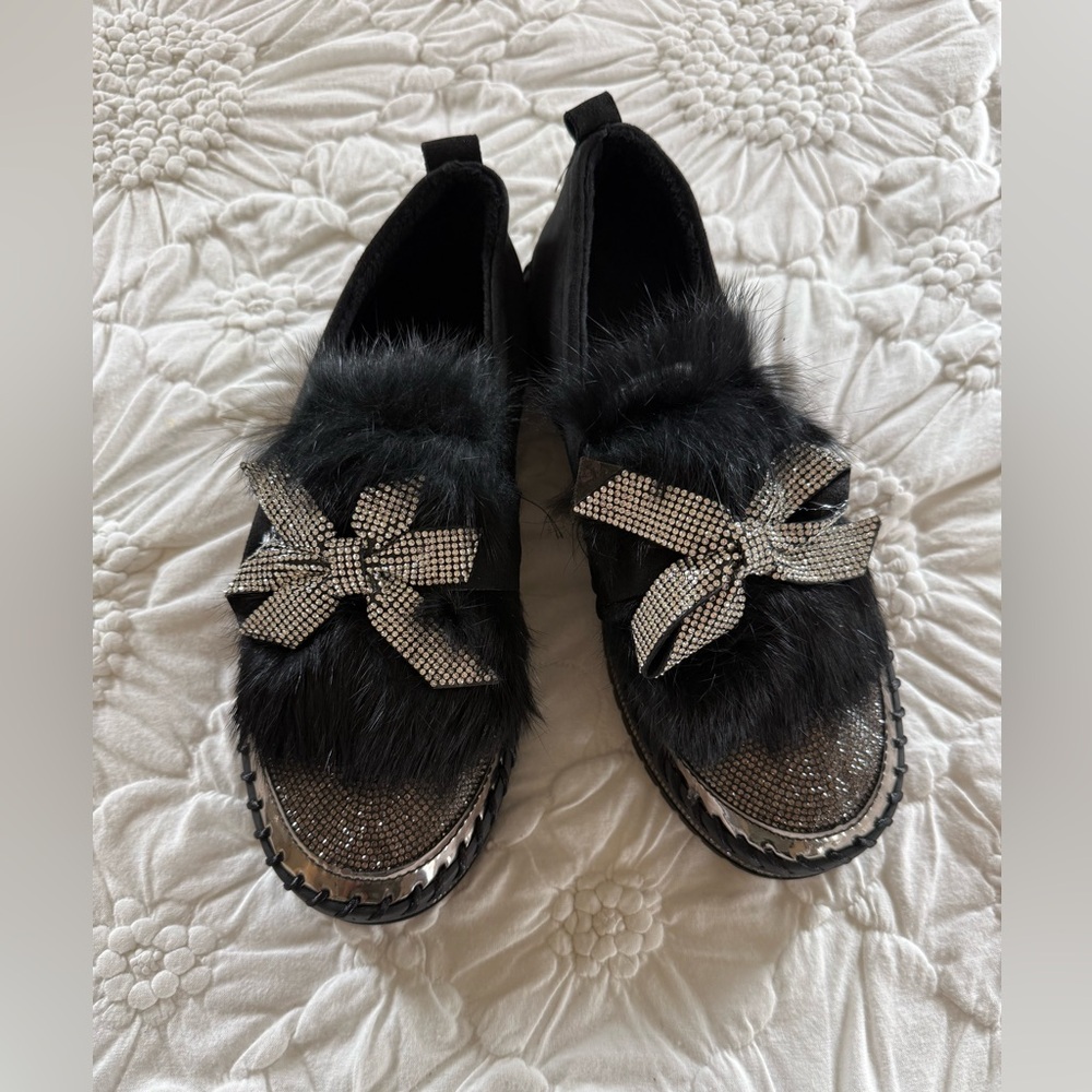 NWT Black Sparkle Loafers